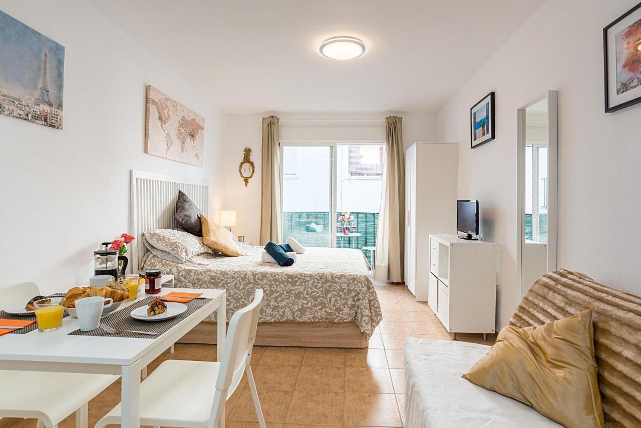 Studios Nerja Center E ภายนอก รูปภาพ